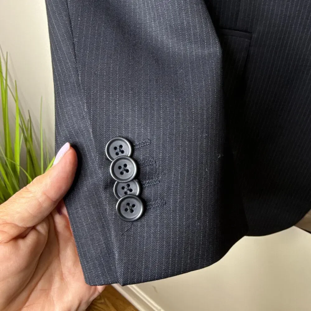 Banana Republic 42R Wool‎ Black Pinstripe Three-Button Single-Breasted Blazer